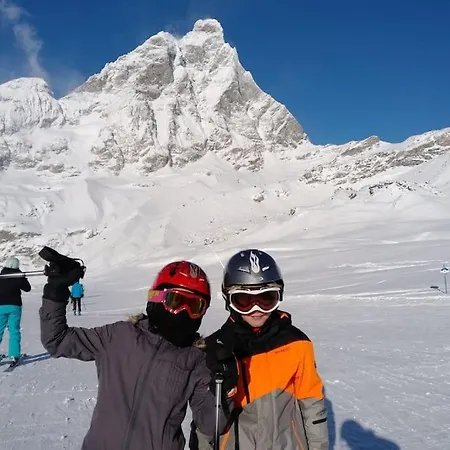 Skichaletcervinia 7p In Out Aan Piste Nr. 5 Uitzicht Matterhorn *