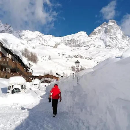 Skichaletcervinia 7p Ski In Ski Out Aan Piste Nr. 5 Uitzicht Matterhorn *